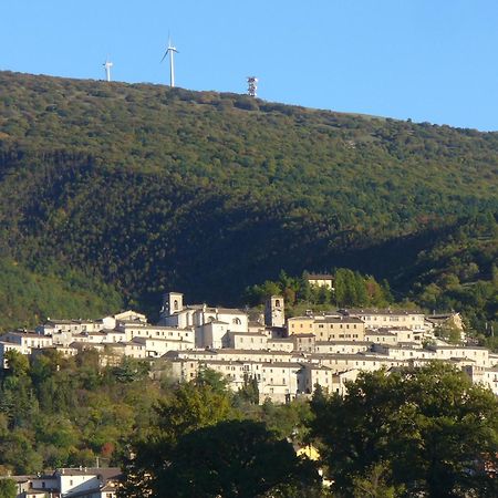 Il Risveglio Dei Sensi Villa Fossato di Vico Exterior foto