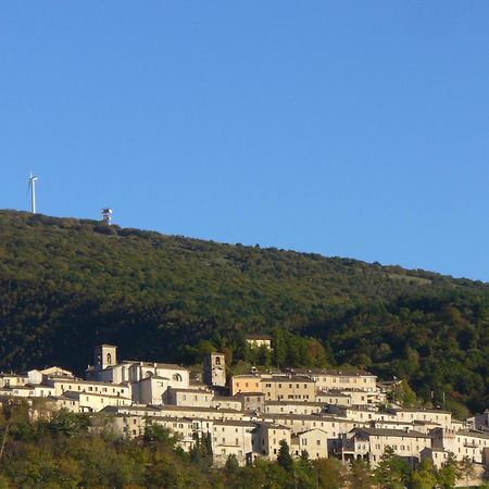 Il Risveglio Dei Sensi Villa Fossato di Vico Exterior foto