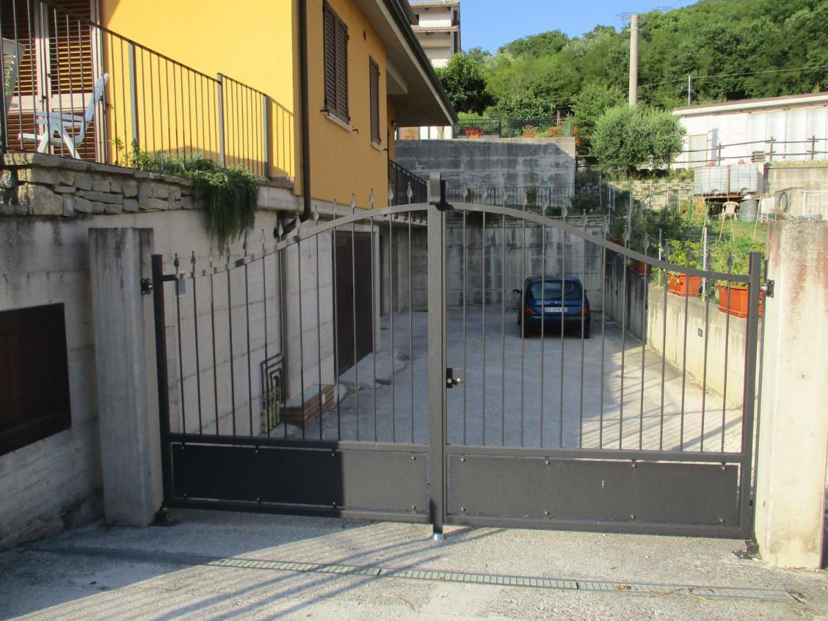 Il Risveglio Dei Sensi Villa Fossato di Vico Exterior foto